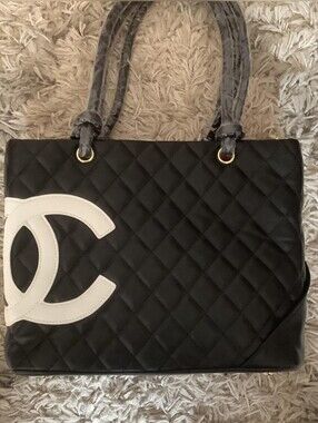 Vintage Chanel Cambon Tote Bag Ligne Lambskin Black And White 2004